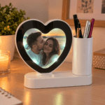Oglinda Magica Personalizata cu suport de pixuri
