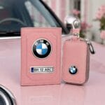 Set Auto Roz Pudra Personalizat, Portofel + Husă Cheie